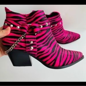 Jessica Simpson Zayrie Genuine Calf Hair boots